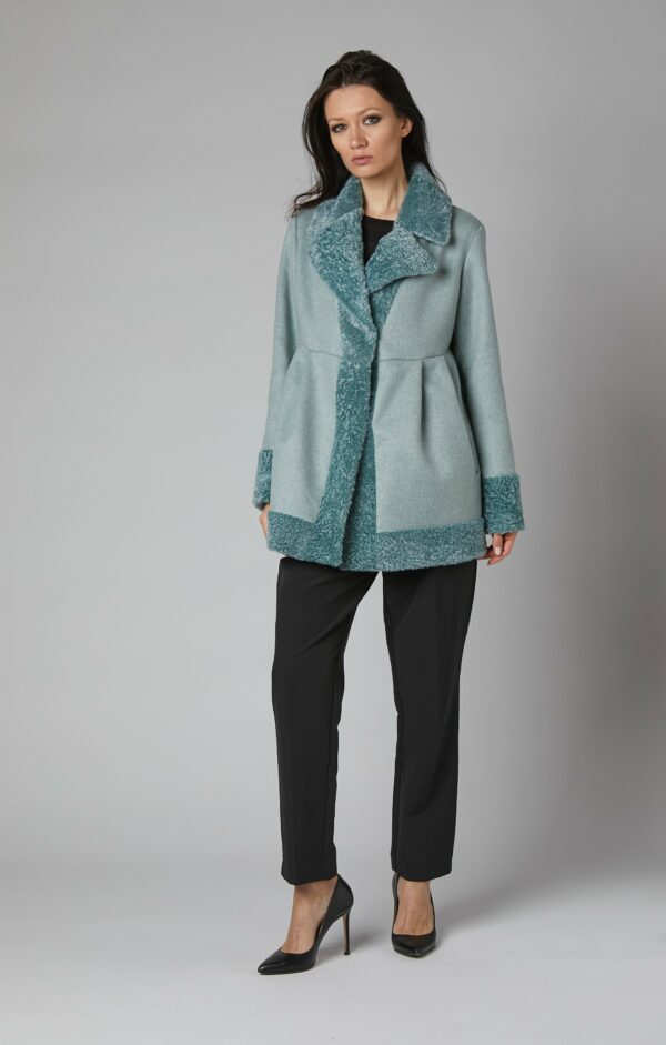 24/25 cappotto in cashmere con bordure in shearling bouclè - immagine 2