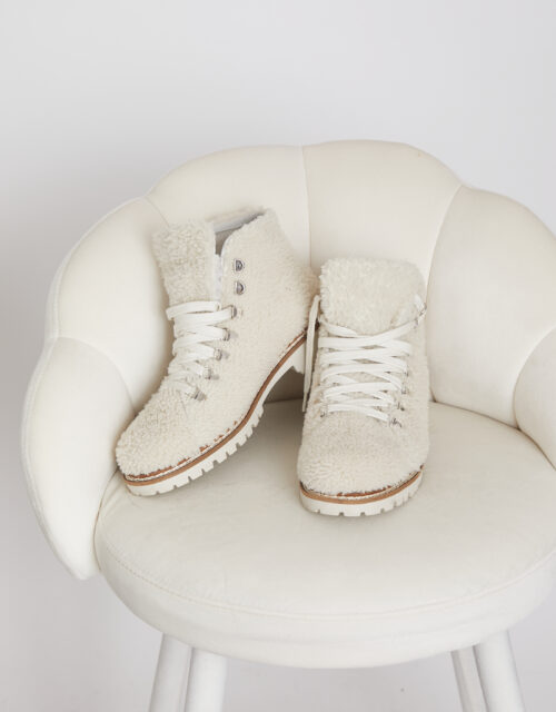 24/25 scarponcino in shearling panna