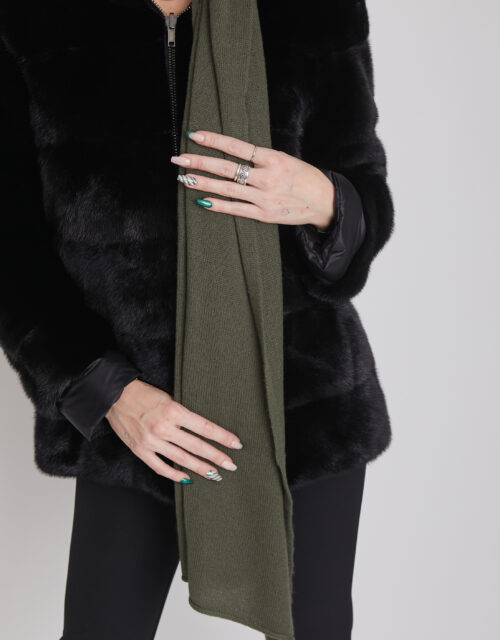 24/25 Sciarpa in cashmere verde militare