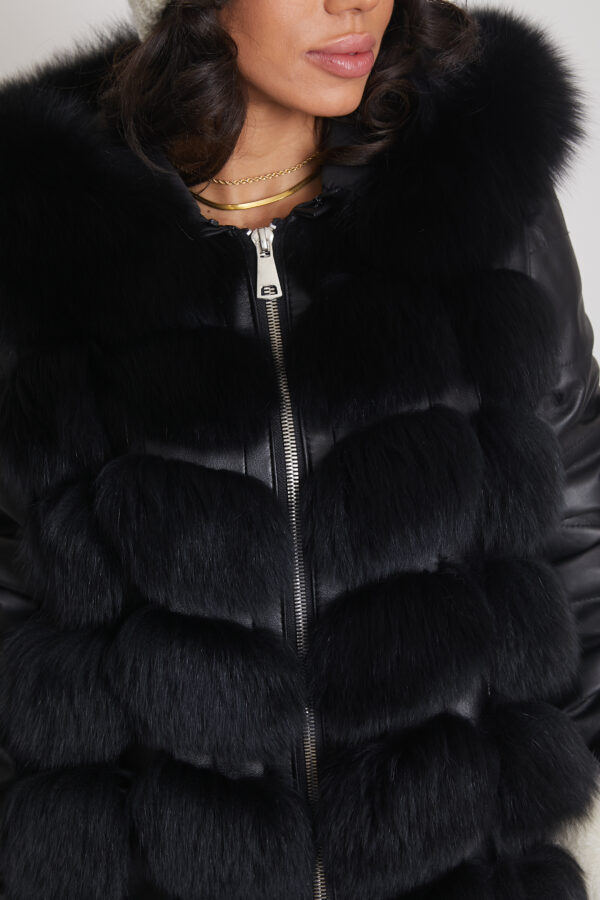 24/25 Cappotto e gilet in volpe - immagine 3