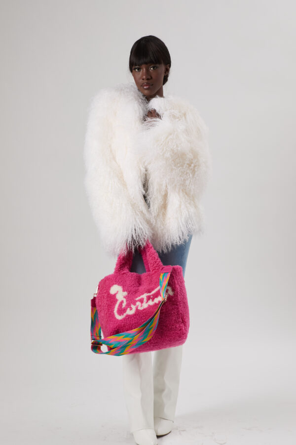 25/26 Borsa maxi in shearling bouclè fucsia - immagine 3
