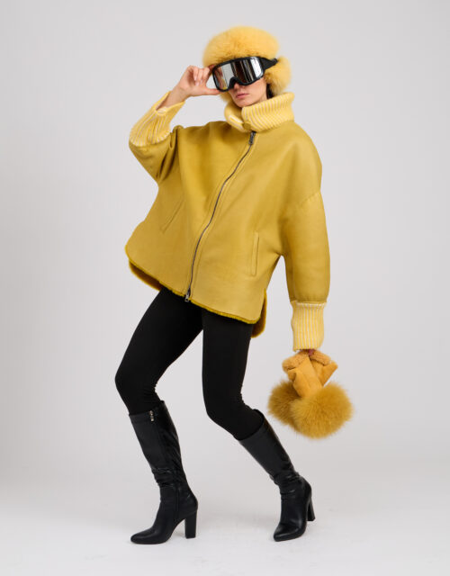 26/27 Giacca in shearling nappato con bordure in lana colore mustard