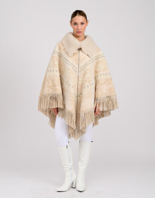 26/27 Mantella in shearling reversibile nappata colore crème e bianco