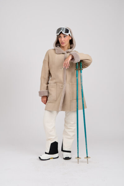 26/27 Cappotto in shearling nappato colore almond